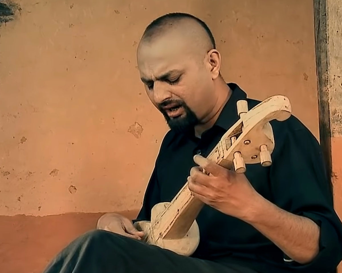 'Paurakhi' New Nepali Song by Lochan Rijal, May 2013.